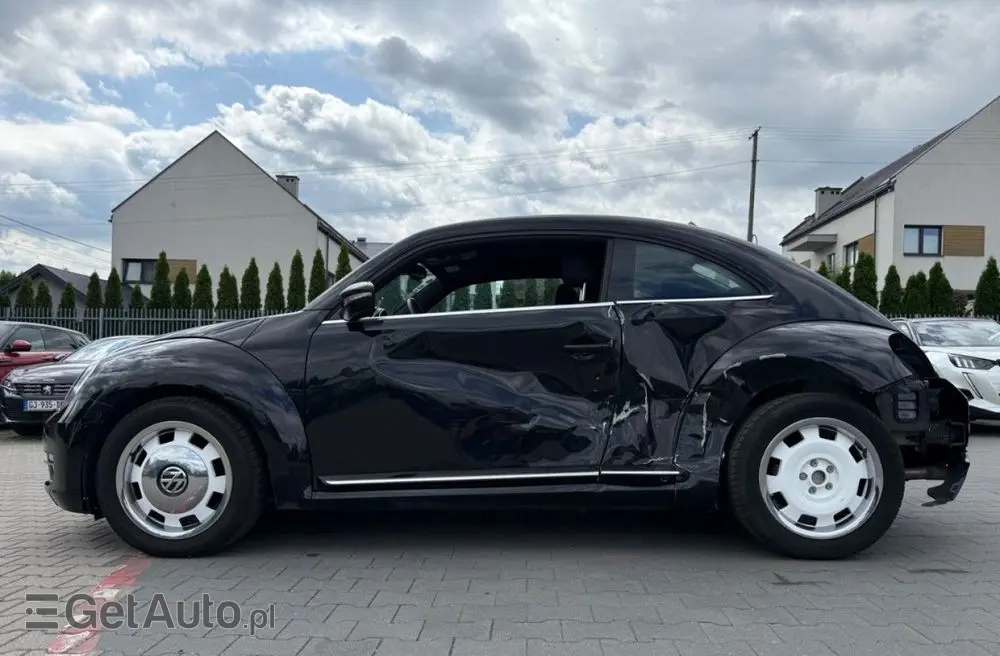 VOLKSWAGEN Beetle 