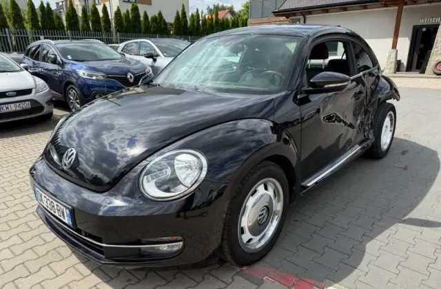 VOLKSWAGEN Beetle 