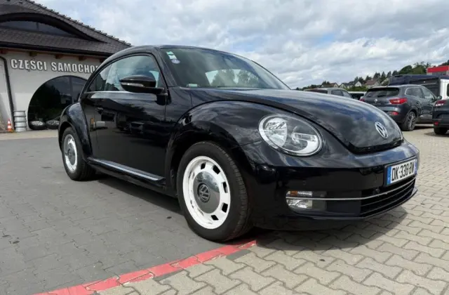 VOLKSWAGEN Beetle 