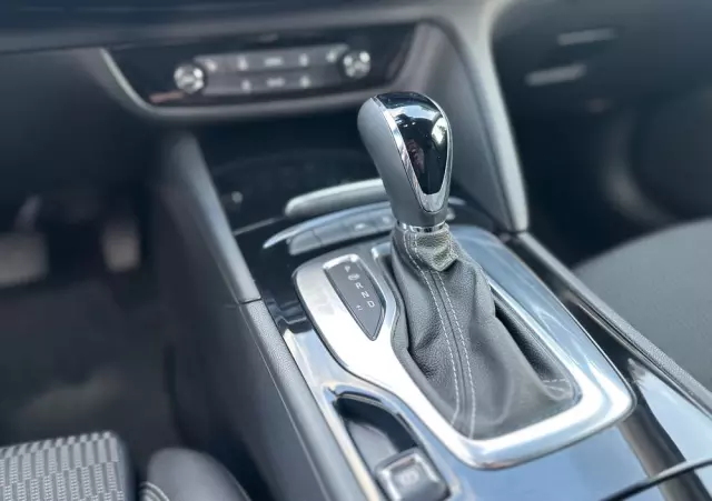 OPEL Insignia 1.5 T Elite S&S