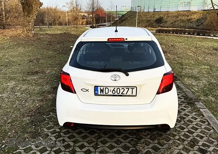 TOYOTA Yaris 1.0 Life