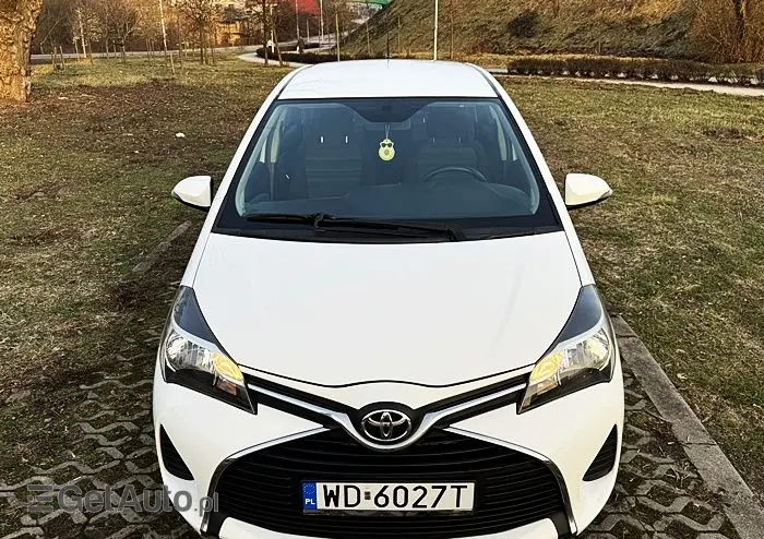 TOYOTA Yaris 1.0 Life