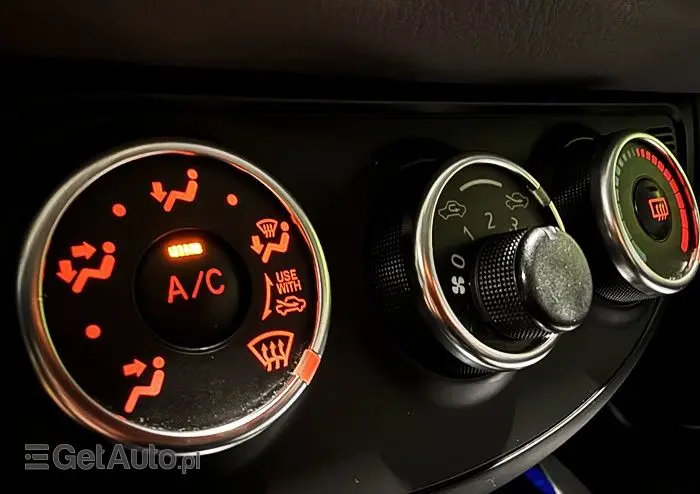 TOYOTA Yaris 1.0 Life