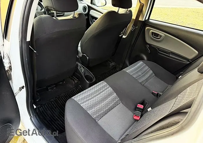 TOYOTA Yaris 1.0 Life