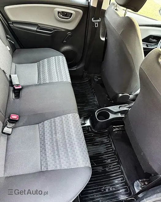 TOYOTA Yaris 1.0 Life