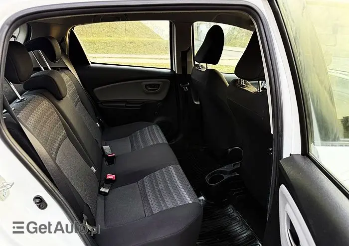 TOYOTA Yaris 1.0 Life