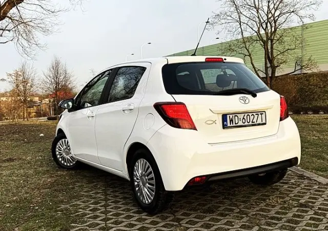 TOYOTA Yaris 1.0 Life