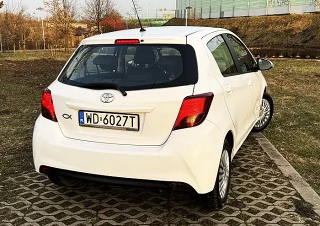 TOYOTA Yaris 1.0 Life