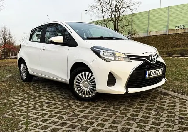 TOYOTA Yaris 1.0 Life