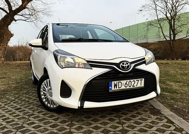 TOYOTA Yaris 1.0 Life