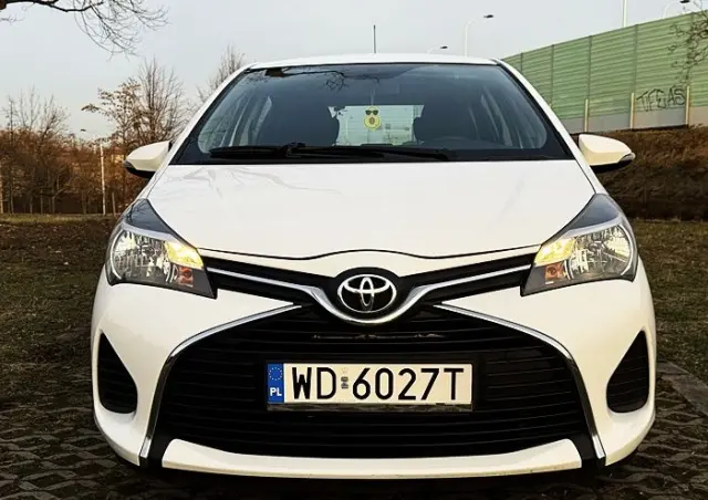 TOYOTA Yaris 1.0 Life