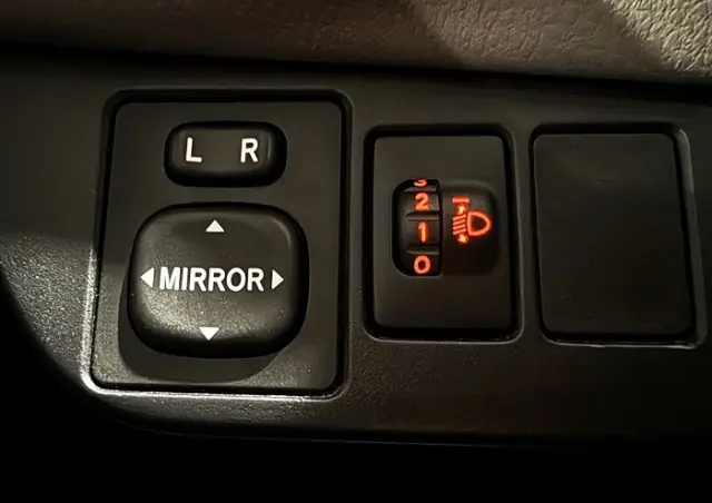 TOYOTA Yaris 1.0 Life