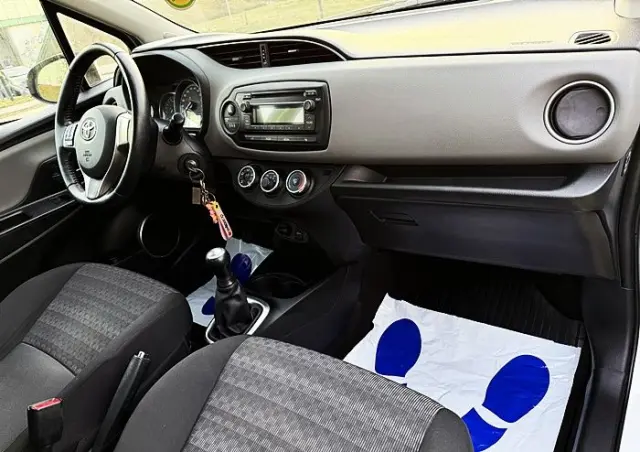 TOYOTA Yaris 1.0 Life