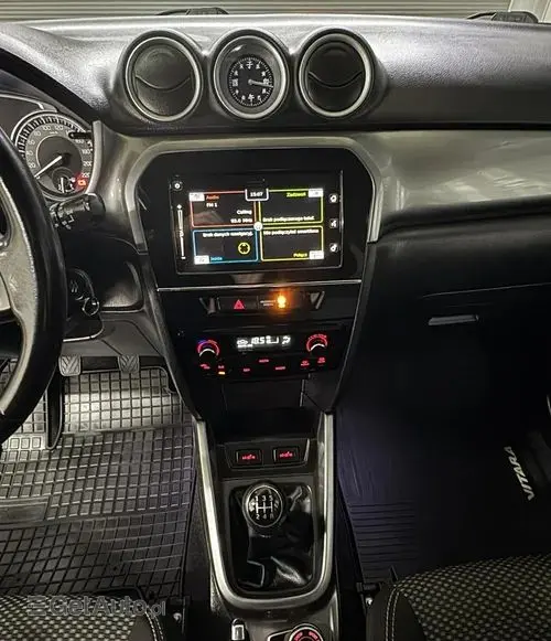 SUZUKI Vitara 