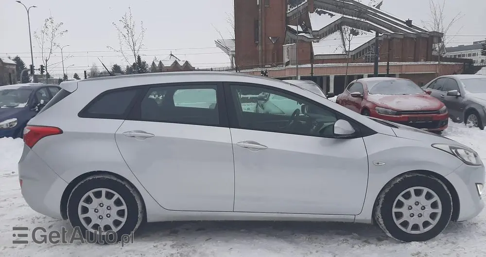 HYUNDAI I30 1.6 Classic