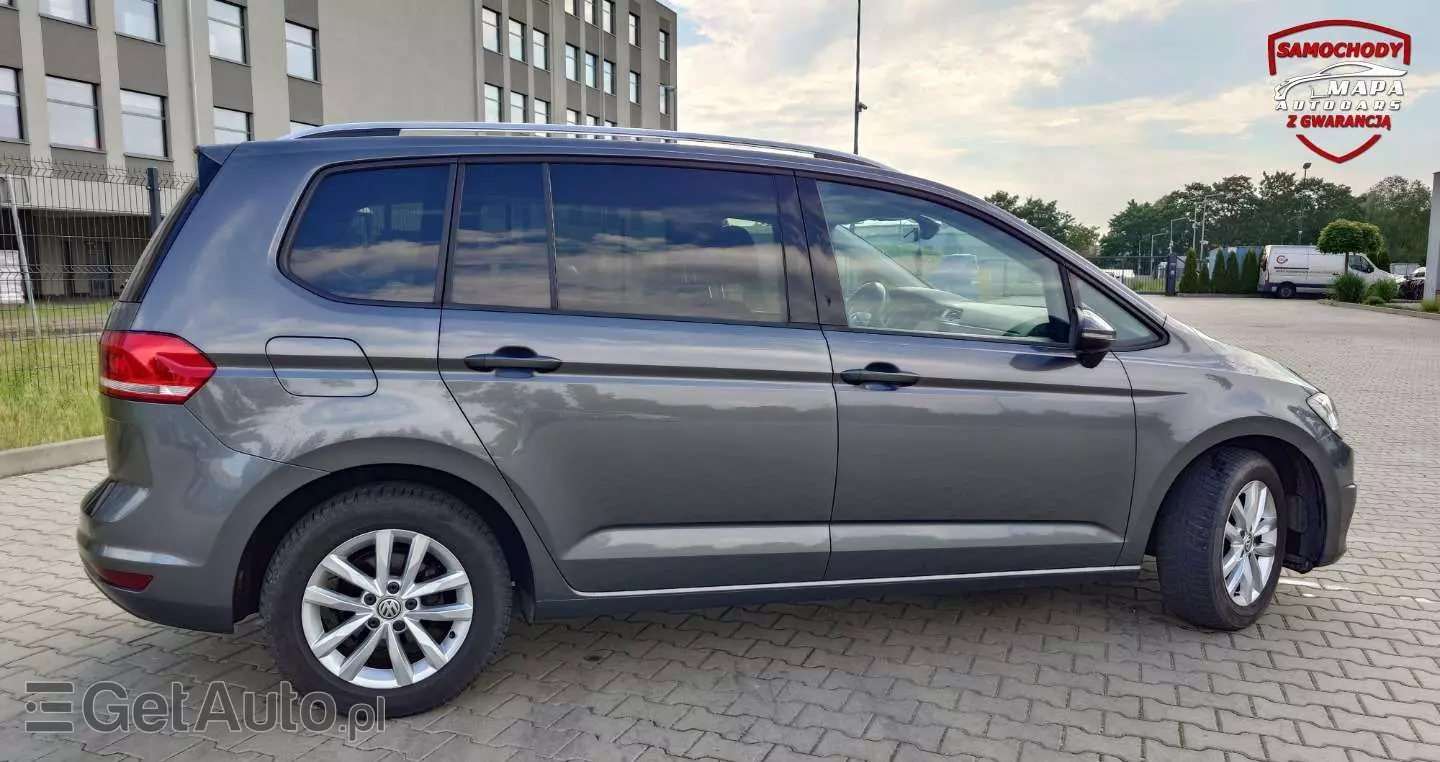 VOLKSWAGEN Touran 