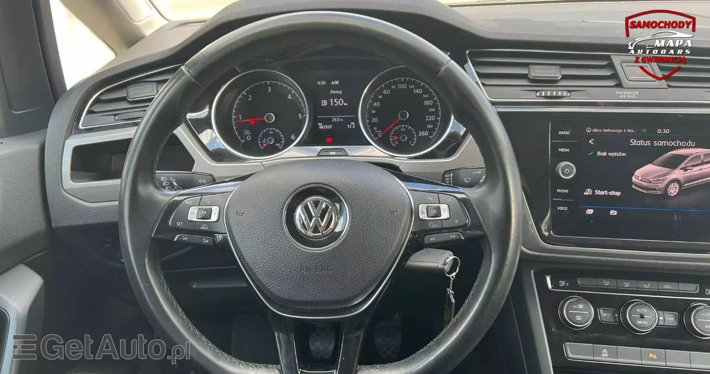 VOLKSWAGEN Touran 
