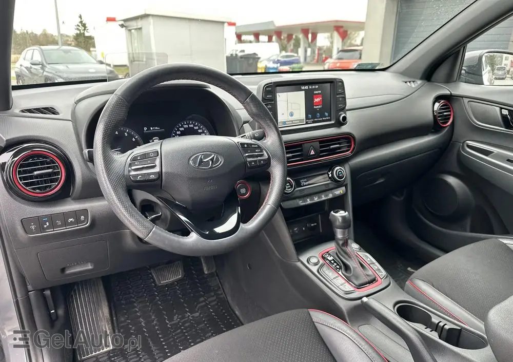 HYUNDAI Kona 1.6 T-GDI Premium 4WD DCT