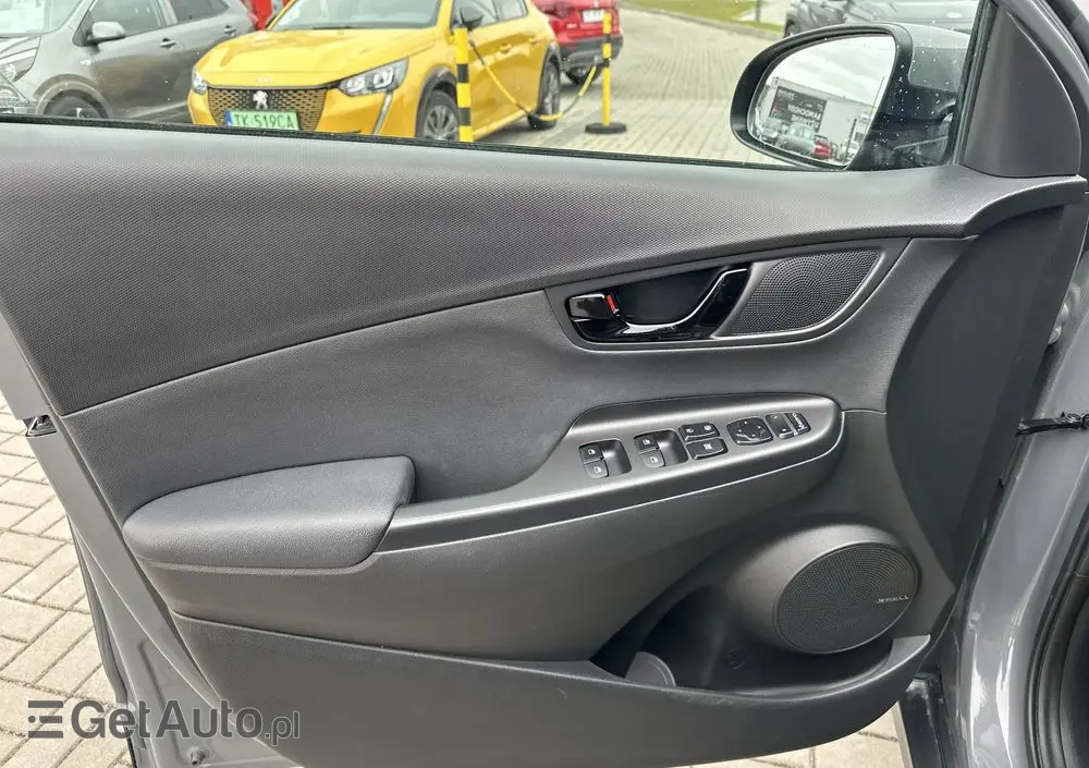 HYUNDAI Kona 1.6 T-GDI Premium 4WD DCT