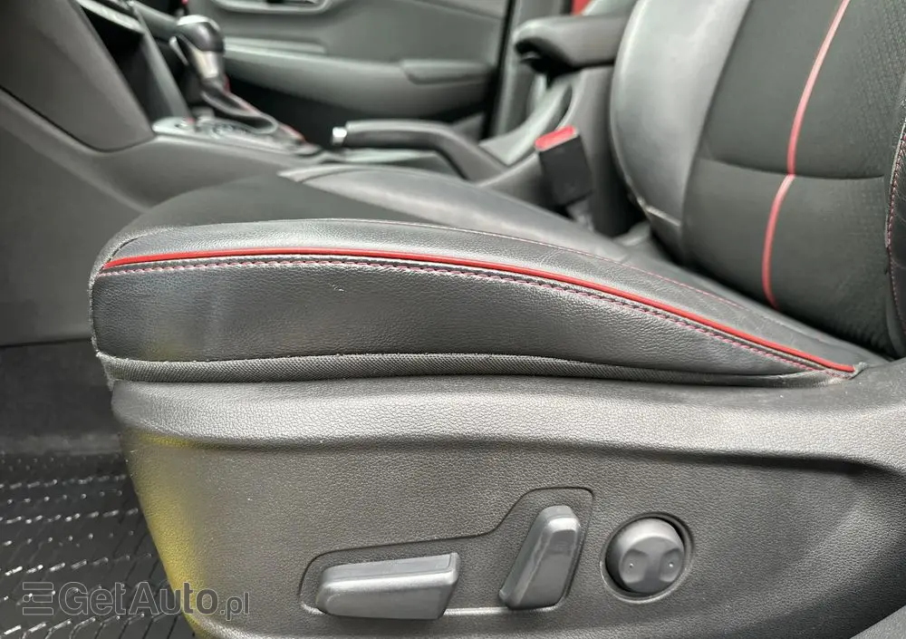 HYUNDAI Kona 1.6 T-GDI Premium 4WD DCT