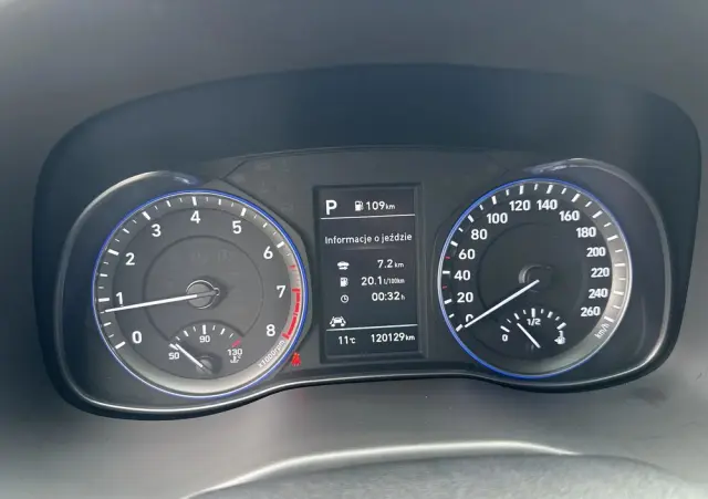 HYUNDAI Kona 1.6 T-GDI Premium 4WD DCT