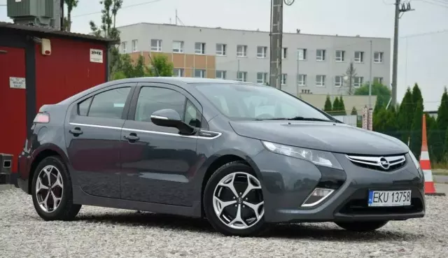 OPEL Ampera 