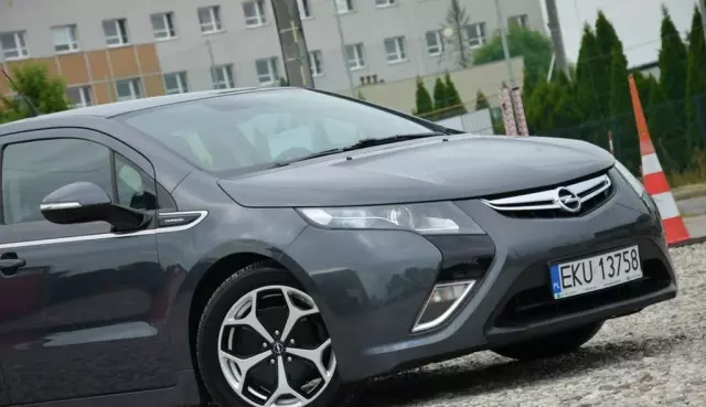 OPEL Ampera 