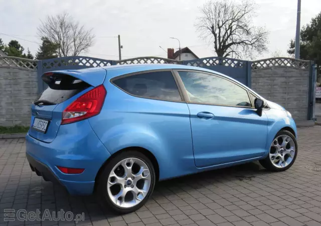 FORD Fiesta 1.6 TDCi Sport
