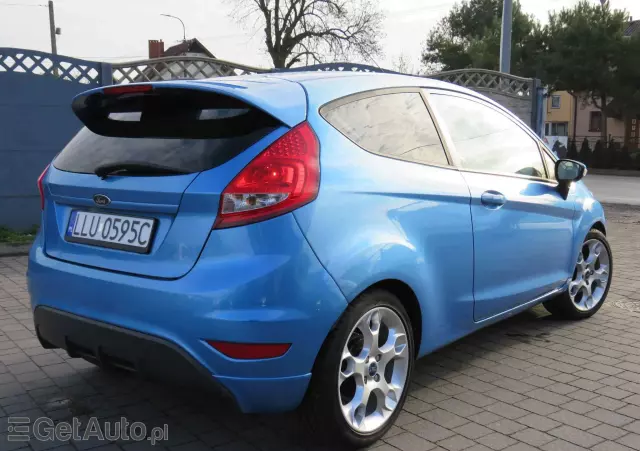 FORD Fiesta 1.6 TDCi Sport