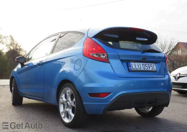 FORD Fiesta 1.6 TDCi Sport
