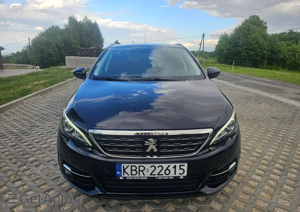 PEUGEOT 308 PureTech 110 Stop & Start Style