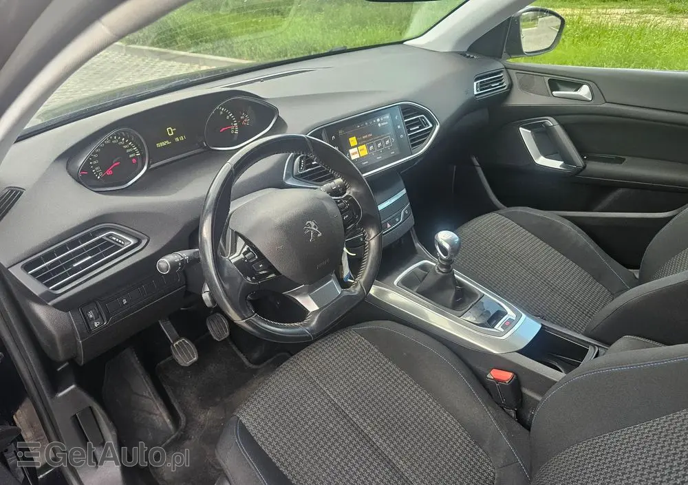 PEUGEOT 308 PureTech 110 Stop & Start Style