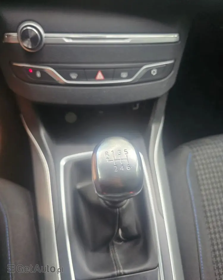 PEUGEOT 308 PureTech 110 Stop & Start Style