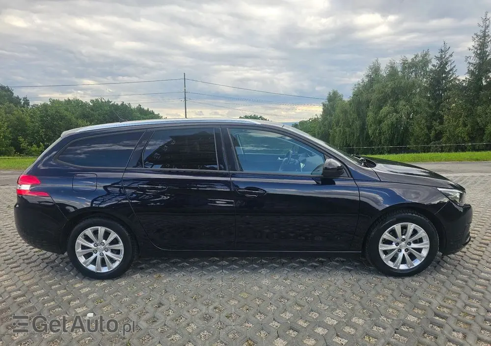 PEUGEOT 308 PureTech 110 Stop & Start Style