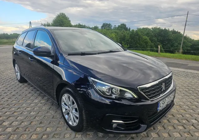 PEUGEOT 308 PureTech 110 Stop & Start Style