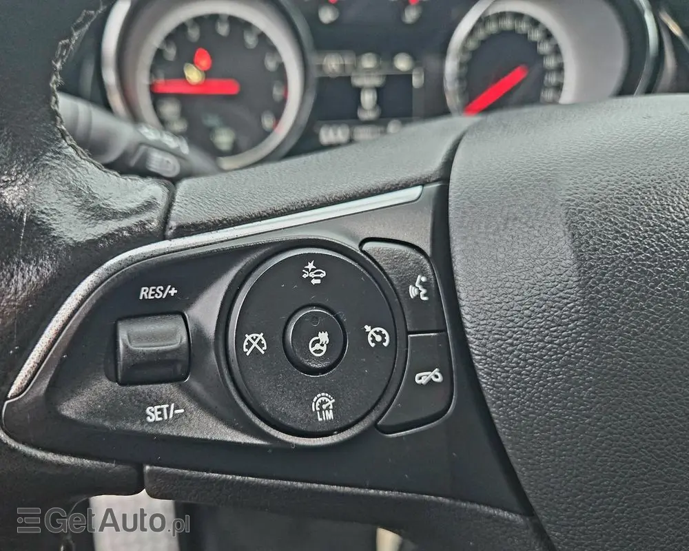 OPEL Insignia 1.5 T Innovation S&S