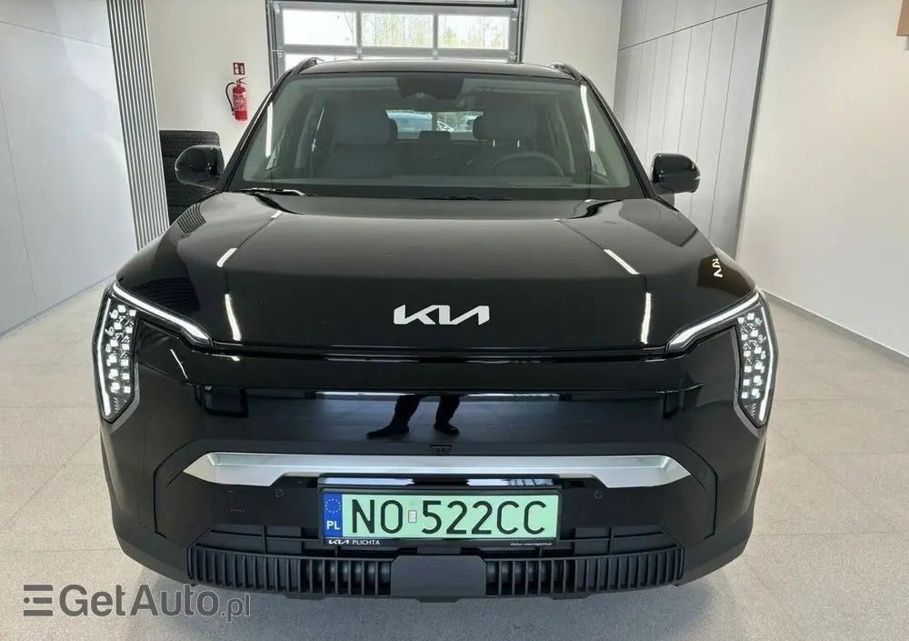 KIA EV3 