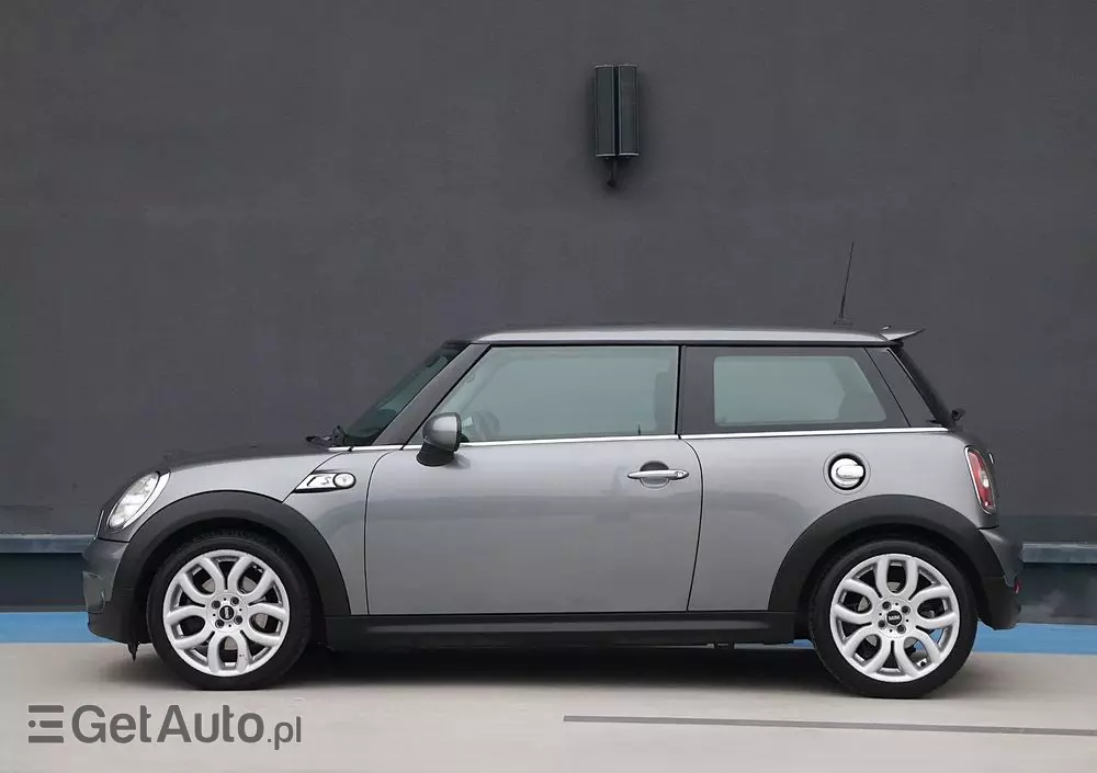 MINI Cooper S 50 Camden