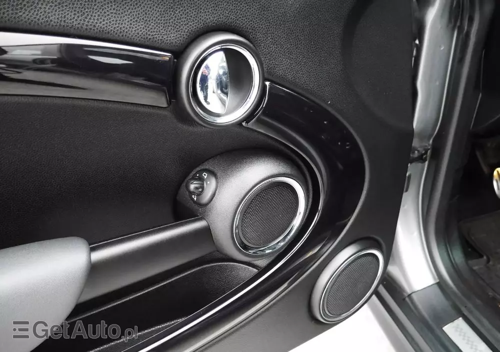 MINI Cooper S 50 Camden