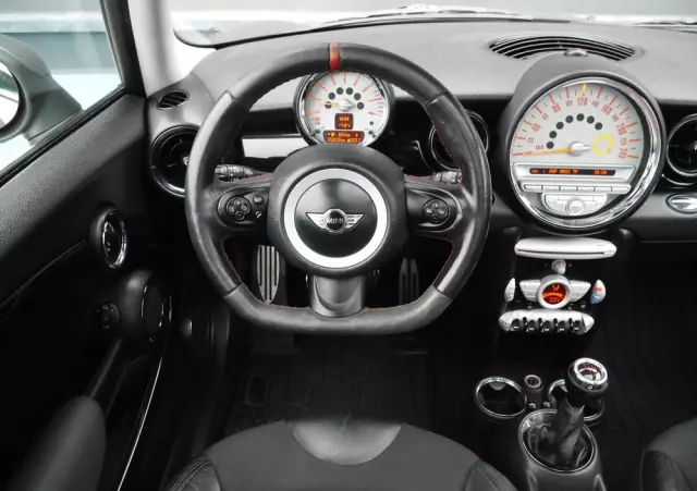 MINI Cooper S 50 Camden