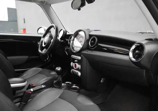 MINI Cooper S 50 Camden