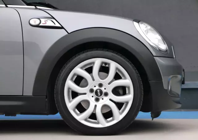 MINI Cooper S 50 Camden