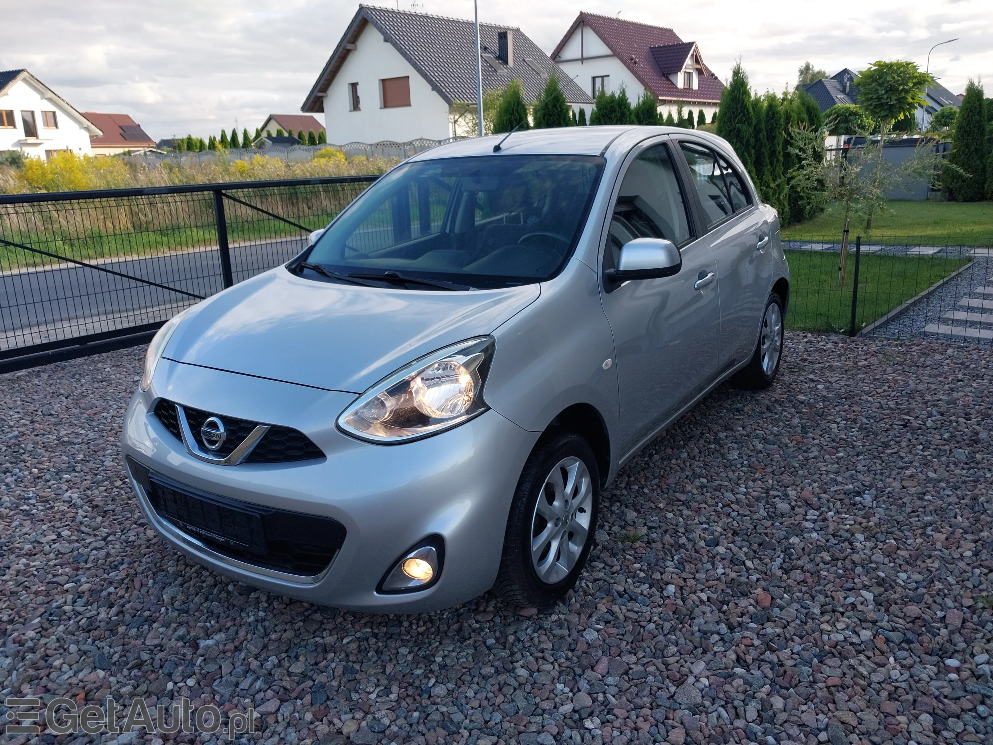 NISSAN Micra Tekna