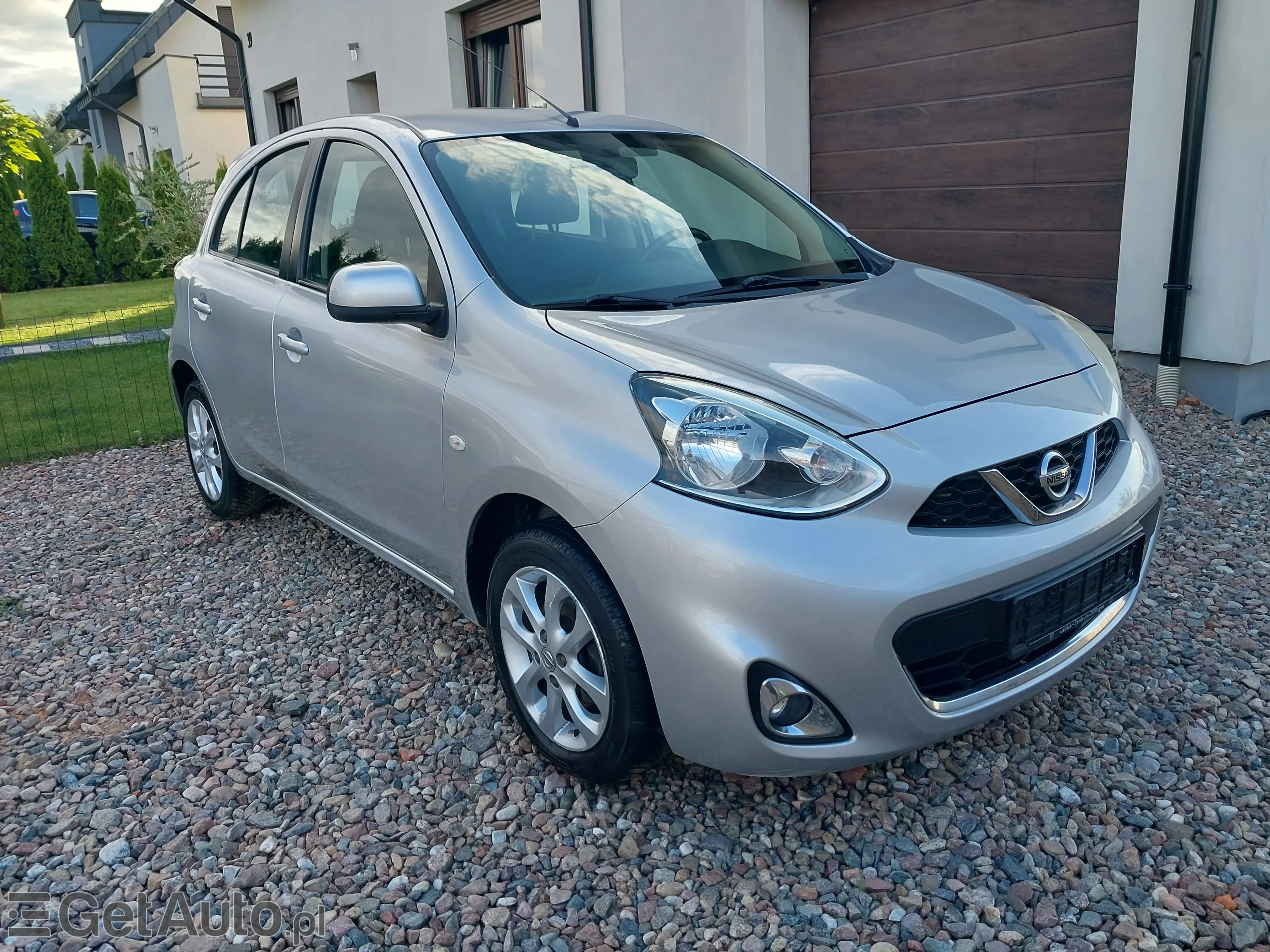 NISSAN Micra Tekna