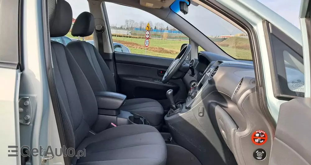 KIA Carens 2.0 CVVT LX Basis