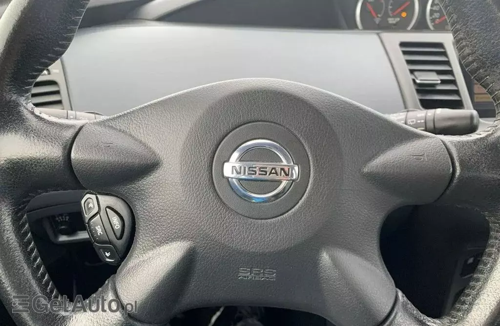 NISSAN Primera 