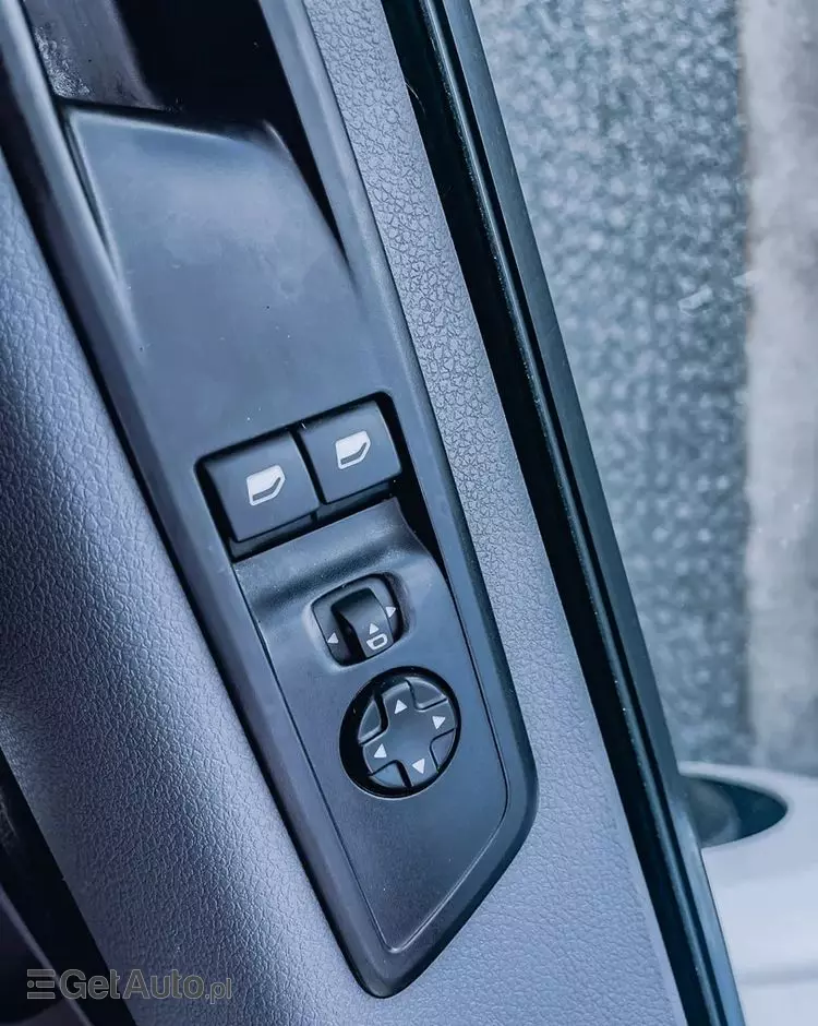 PEUGEOT Expert 2.0 4x4 E6 2.9t 