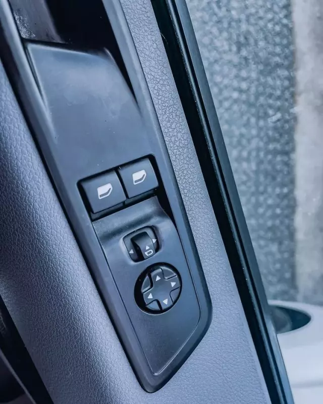 PEUGEOT Expert 2.0 4x4 E6 2.9t 