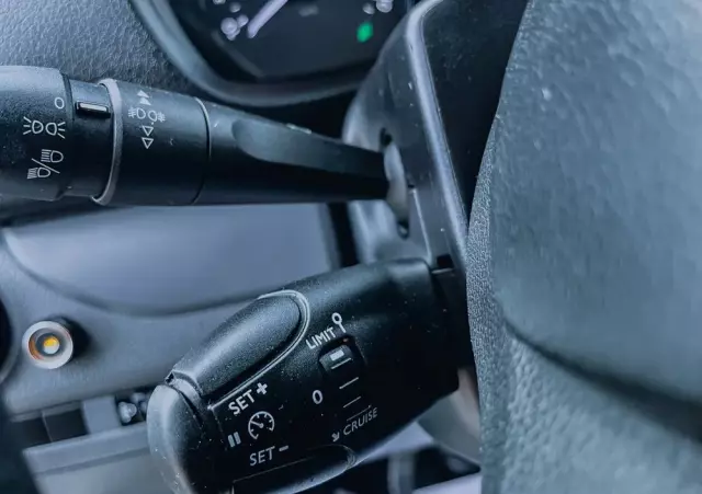 PEUGEOT Expert 2.0 4x4 E6 2.9t 