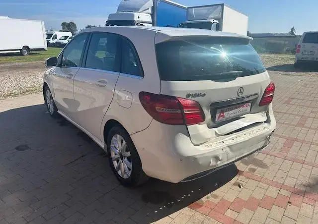 MERCEDES-BENZ Klasa B 180 (CDI) d 7G-DCT